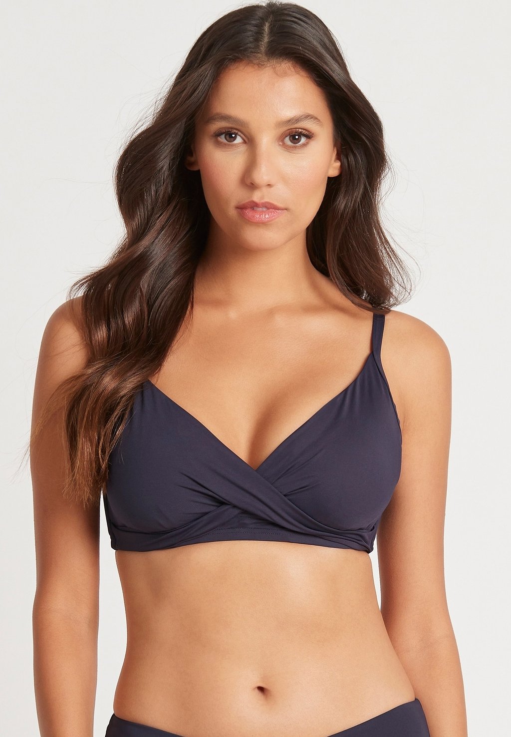 

Верх бикини ESSENTIALS CROSS FRONT MULTIFIT SEA LEVEL, темно-синий