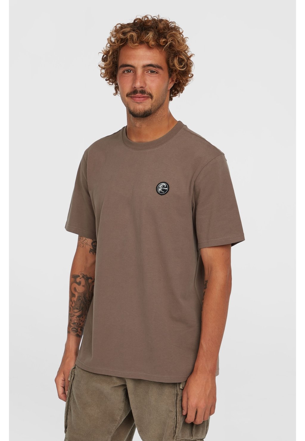 

Базовая футболка O'RIGINALS BADGE T-SHIRT O'Neill, цвет Pure Cashmere