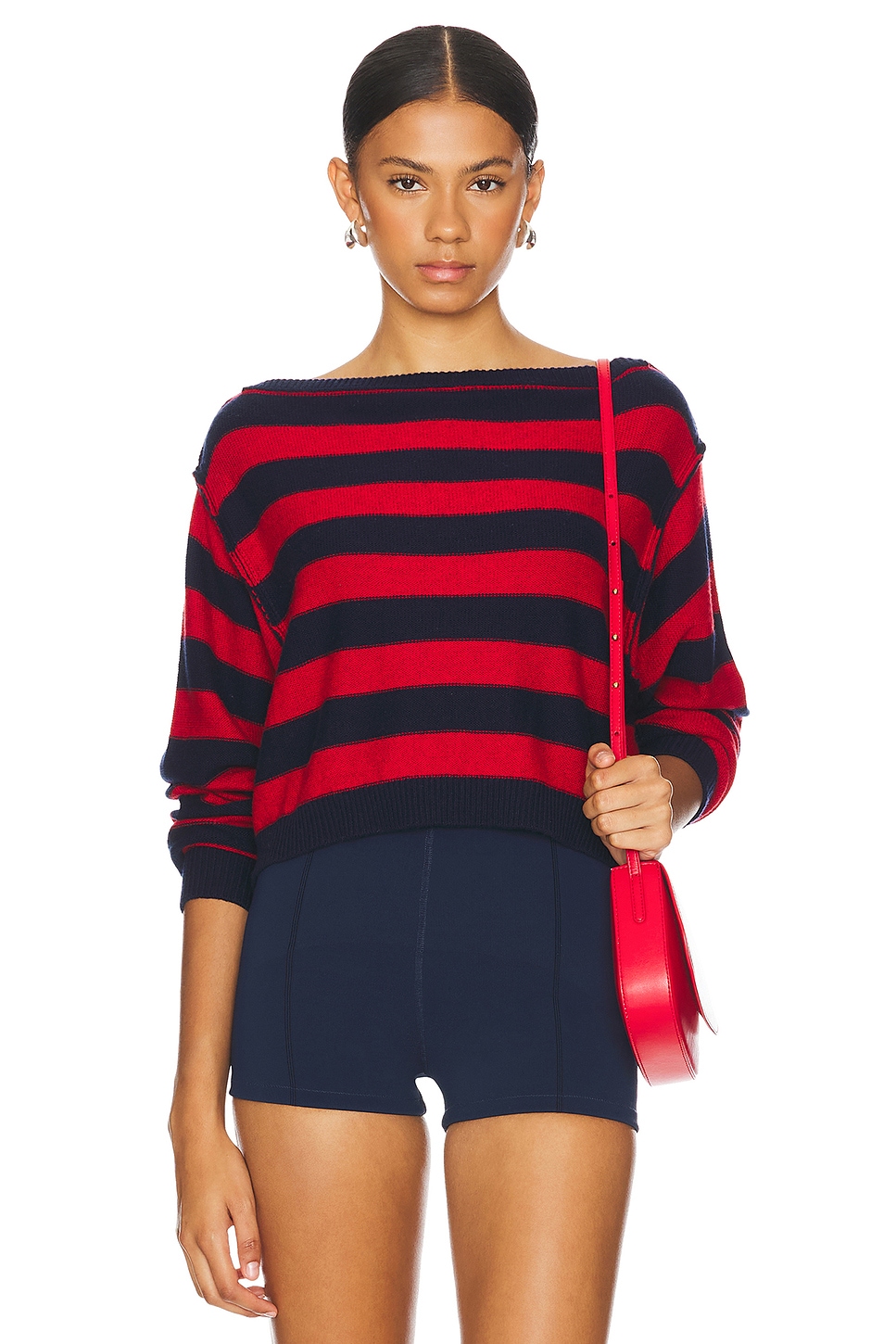 

X мы свободны в синем свитере Free People, красный