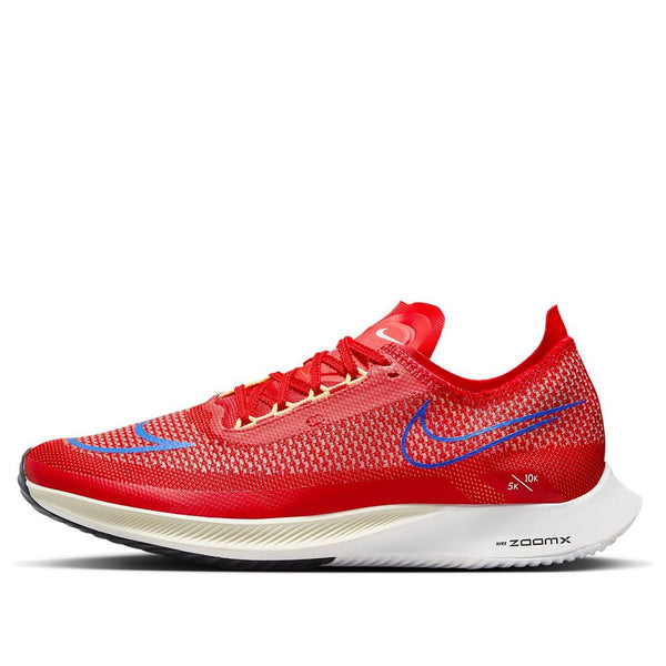 

Кроссовки zoomx streakfly 'university red blue joy' Nike, красный