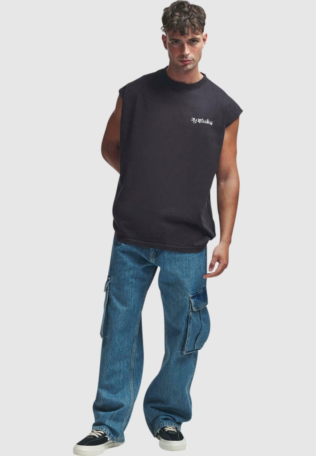 

Топ TIGER SLEEVELESS 2Y Studios, черный