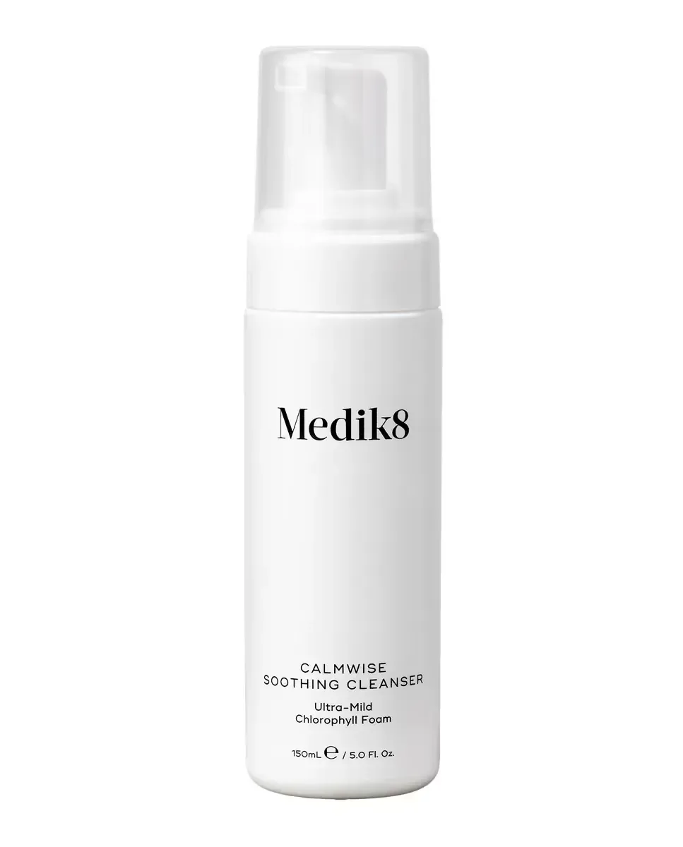 Гель для умывания Medik8 — Очищающая пенка Calmwise Soothing Cleanser, 150 мл
