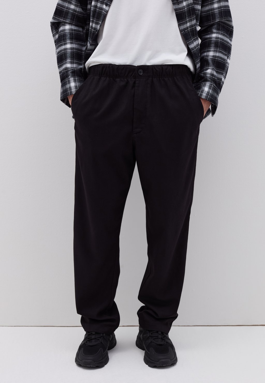 

Брюки RELAXED-FIT B.ANGEL, черный