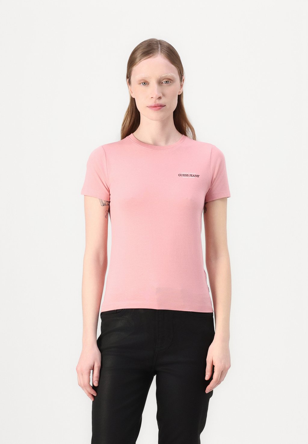 

Базовая футболка Guess Jeans, розовый