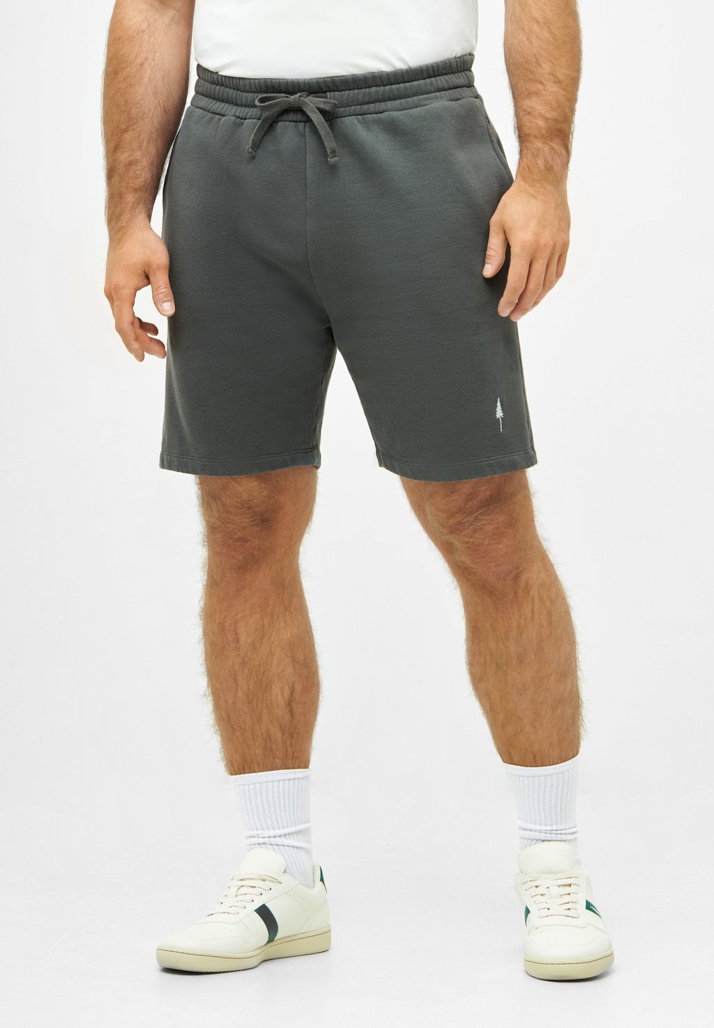 

Шорты TREES - Tracksuit bottoms NIKIN, антрацит