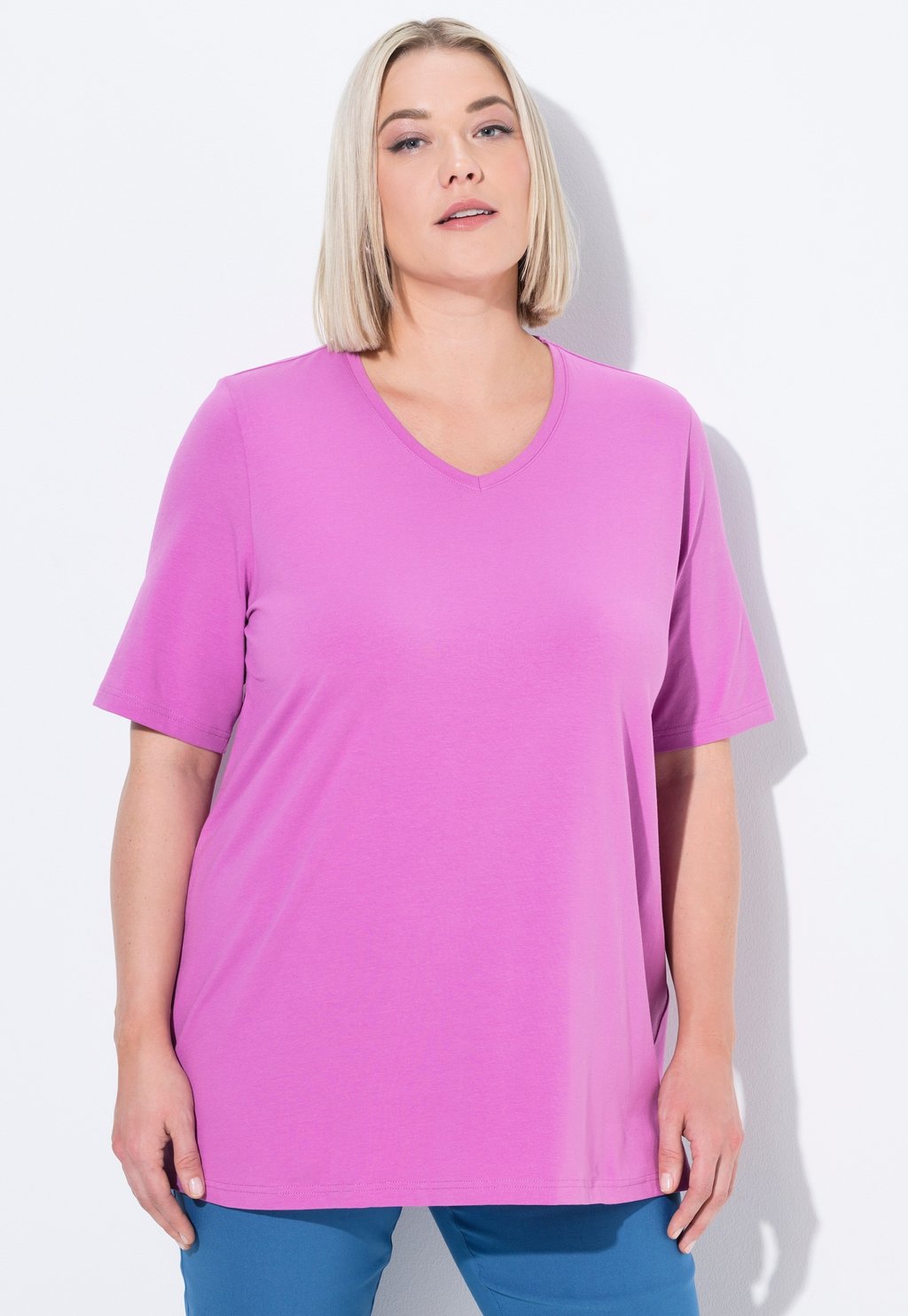 

Базовая футболка V-AUSSCHNITT HALBARM Ulla Popken, светло-розовый