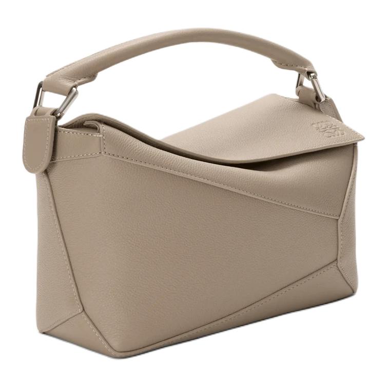 Сумка-пазл Small из мягкой зернистой телячьей кожи для женщин, цвет Clay LOEWE, basic set (bag+dust bag) — фото 2