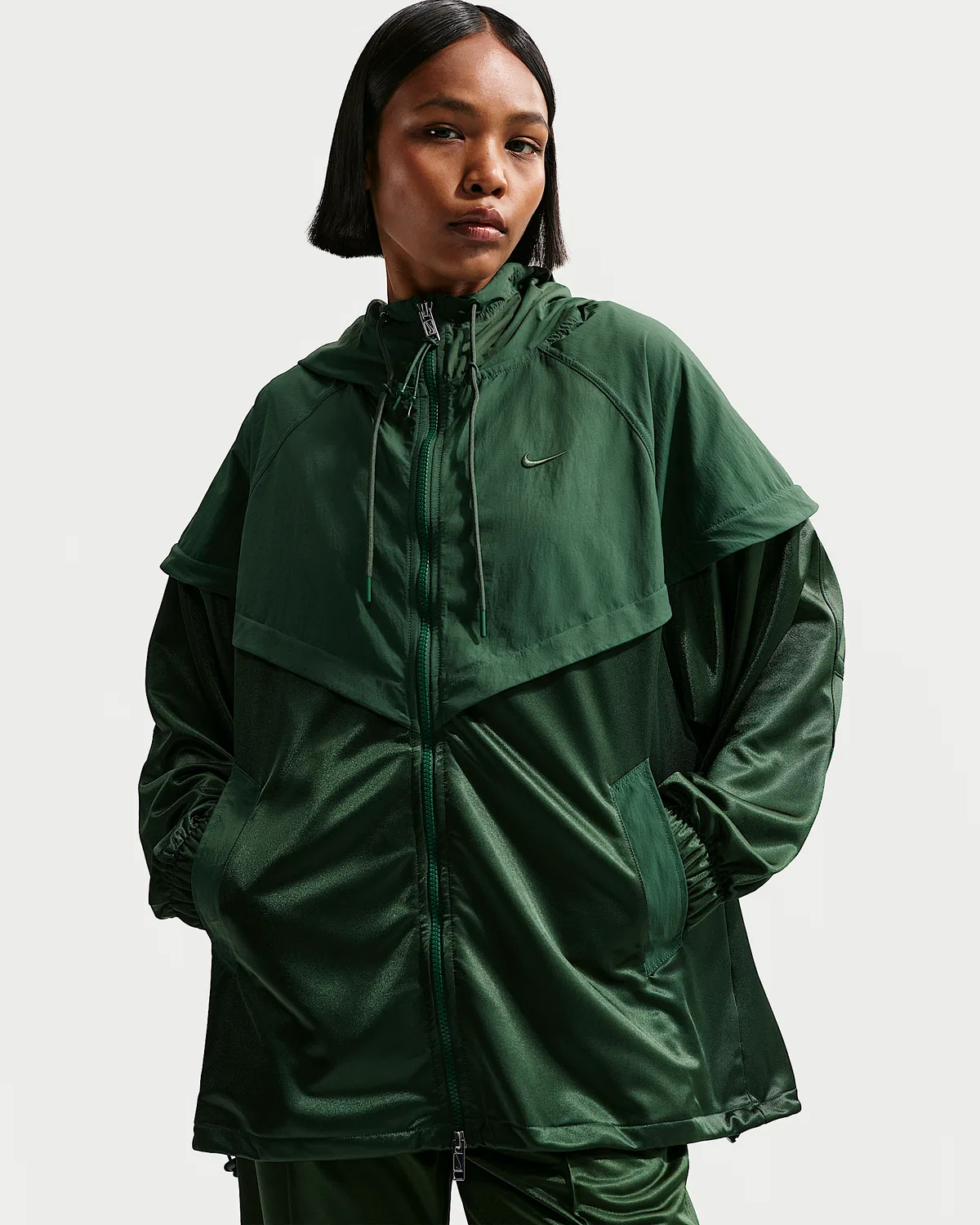 Женская оверсайз куртка Windrunner Nike Sportswear, Fir/Fir/Fir