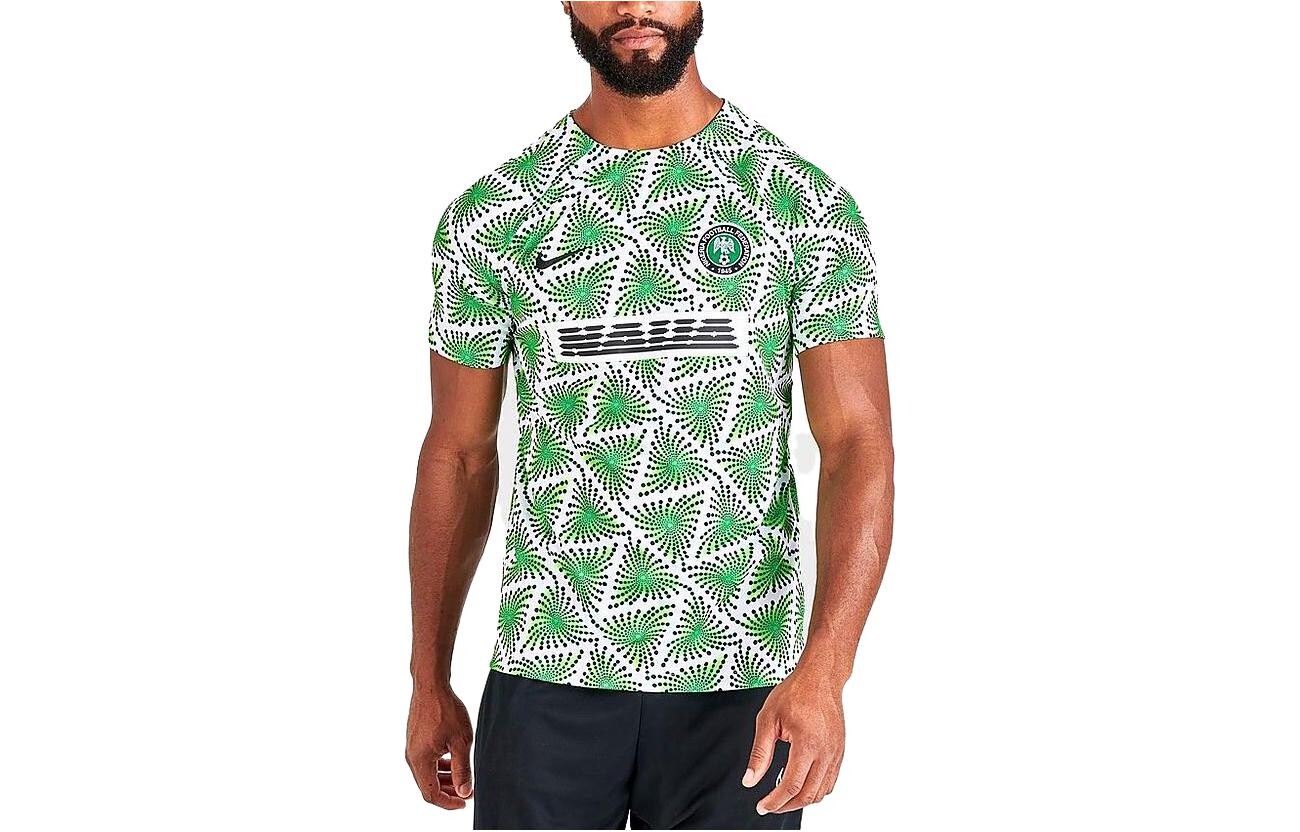 

Футболка мужская зеленая Nike, зеленый