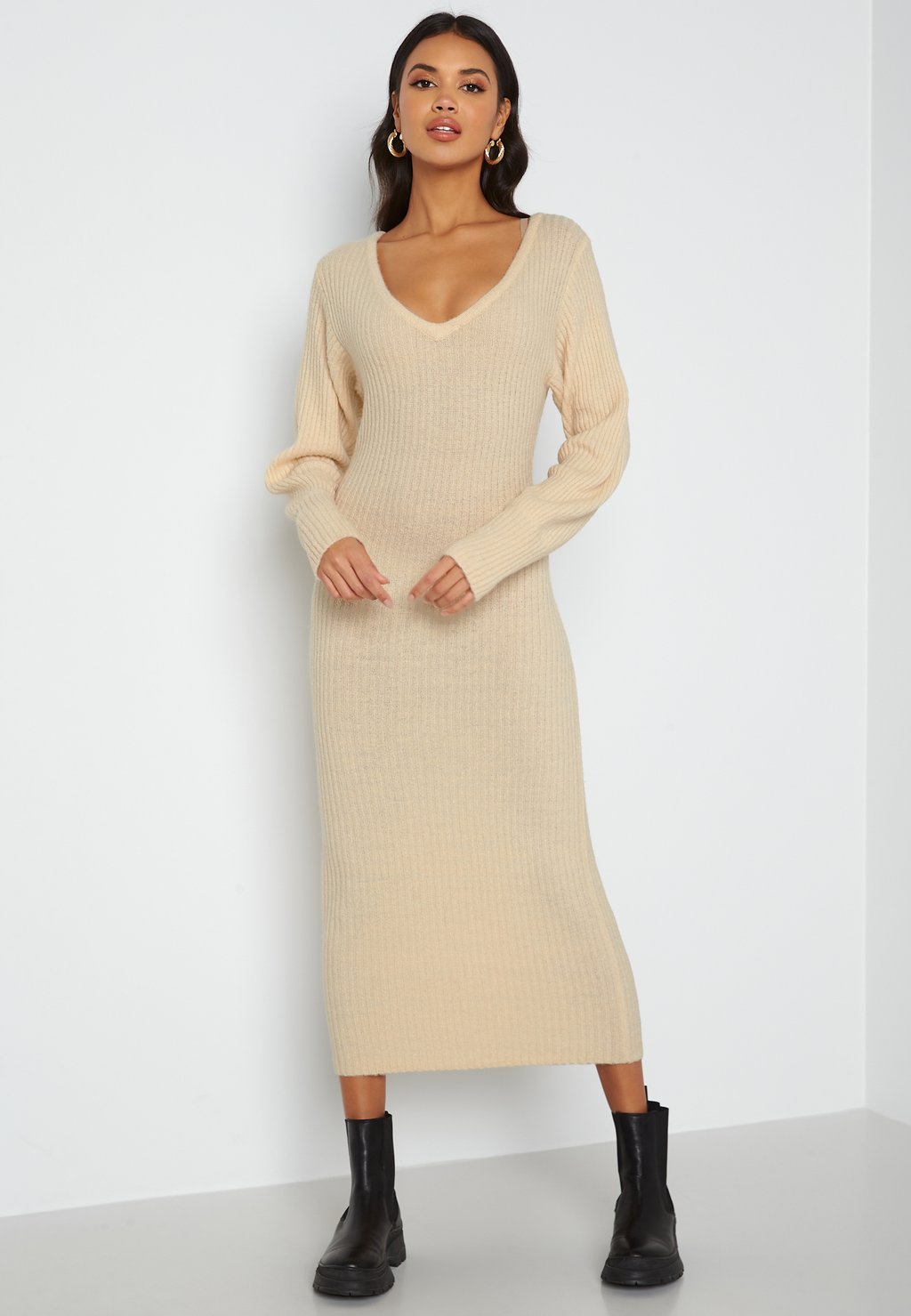 

Платье-джемпер KNITTED PUFF SLEEVE DRESS - Shift dress Bubbleroom, коричневый