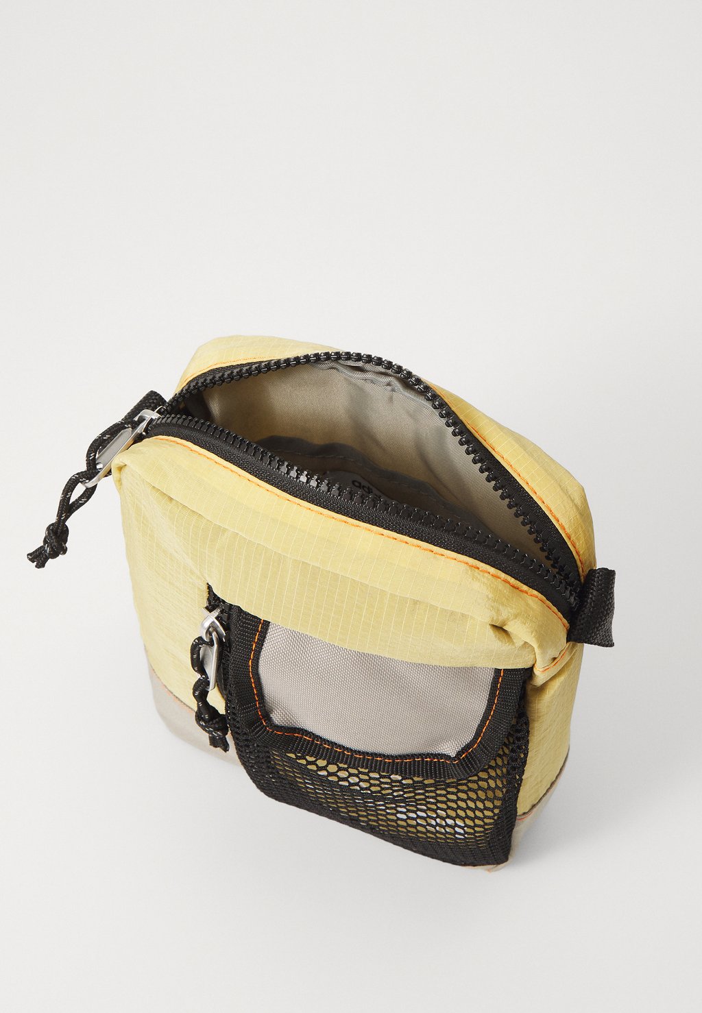 

Сумка через плечо SMALL ITEM BAG UNISEX adidas Originals, бежевый