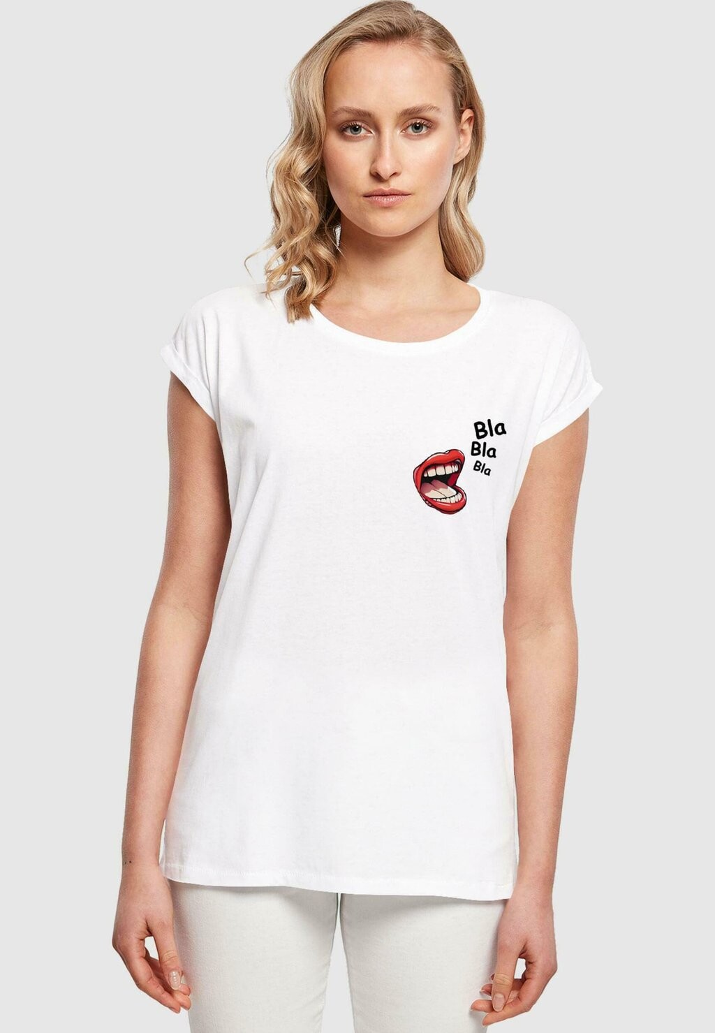 

Футболка с принтом BLA COMIC EXTENDED SHOULDER TEE Merchcode, белый