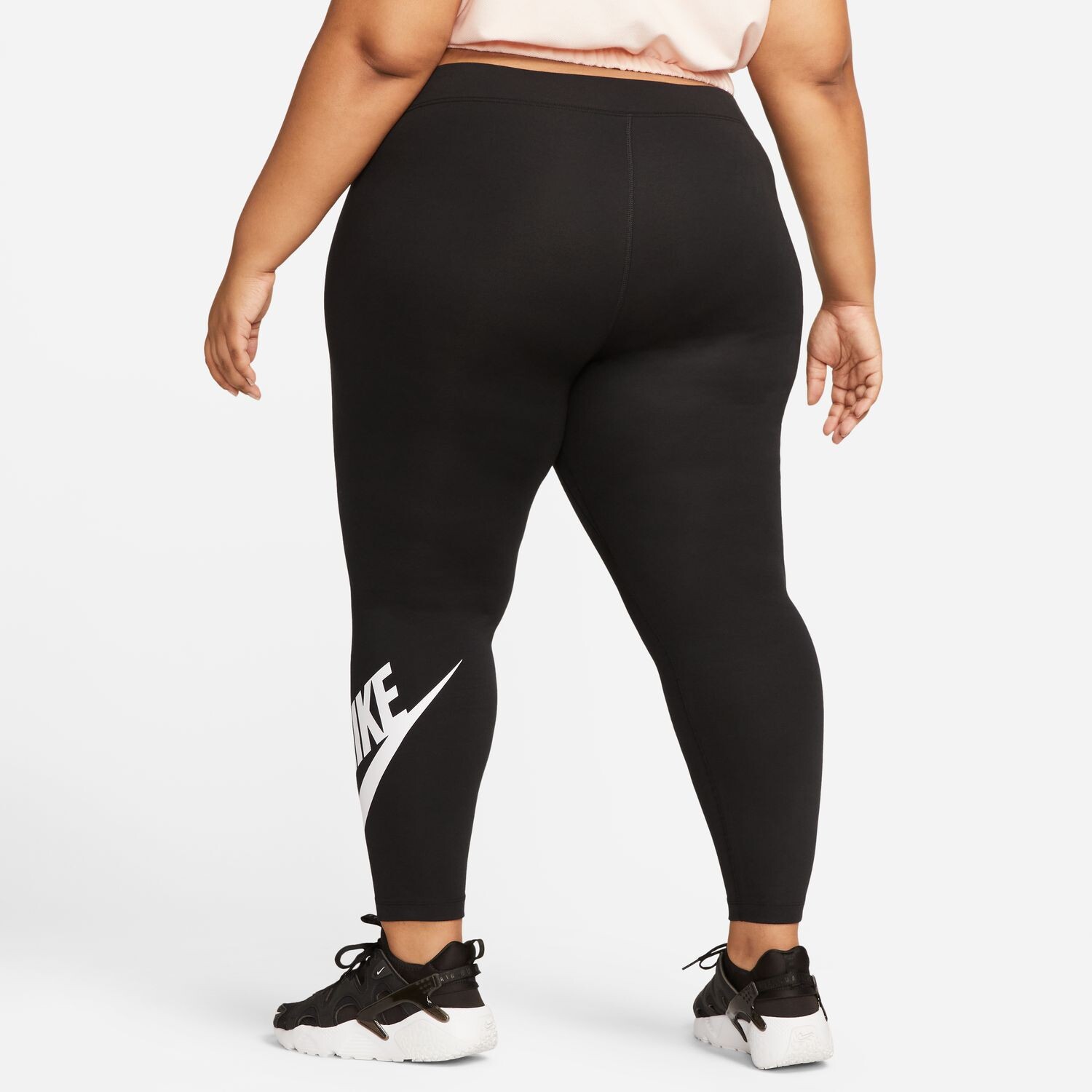

Леггинсы Nike с высокой талией и рисунком больших размеров Nike