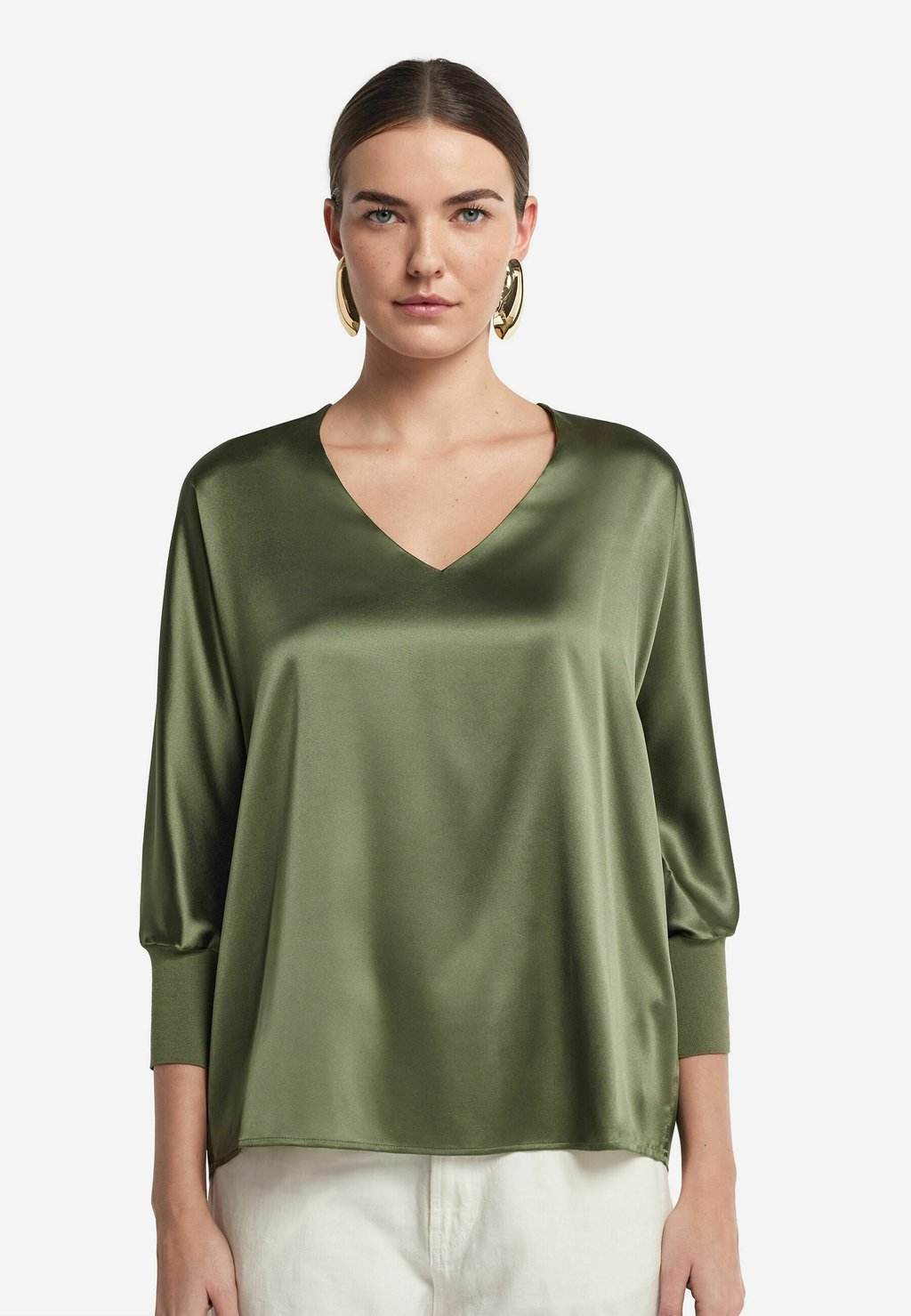 

Блуза V-NECK Falconeri, зеленый