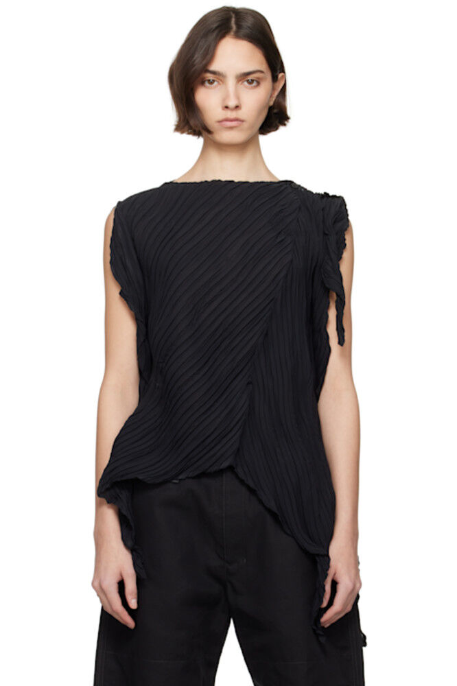 

Черная мятая и перекрученная блузка ISSEY MIYAKE
