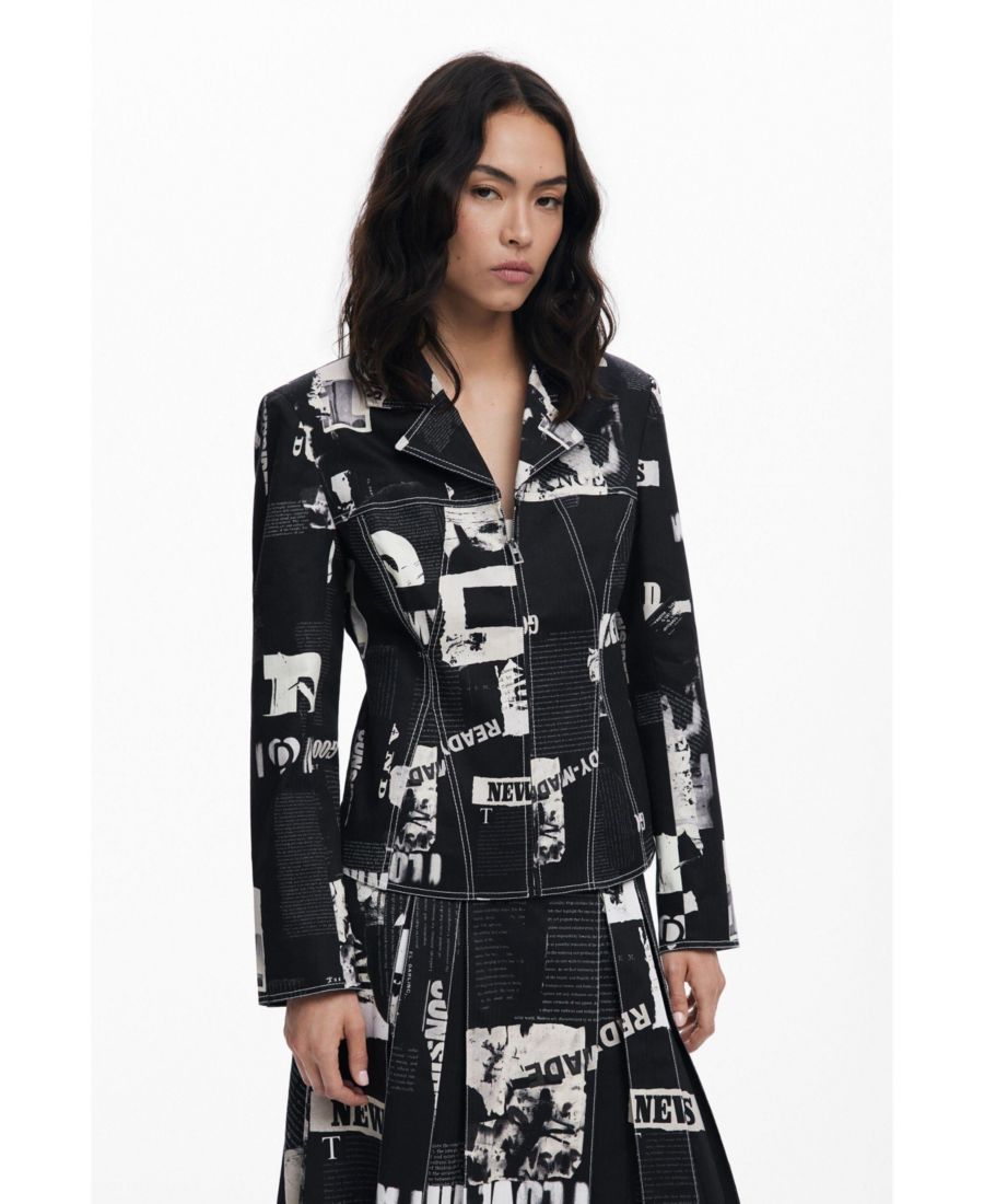 

Женский пиджак с застежкой-молнией в стиле газетного принта Desigual, Light gray