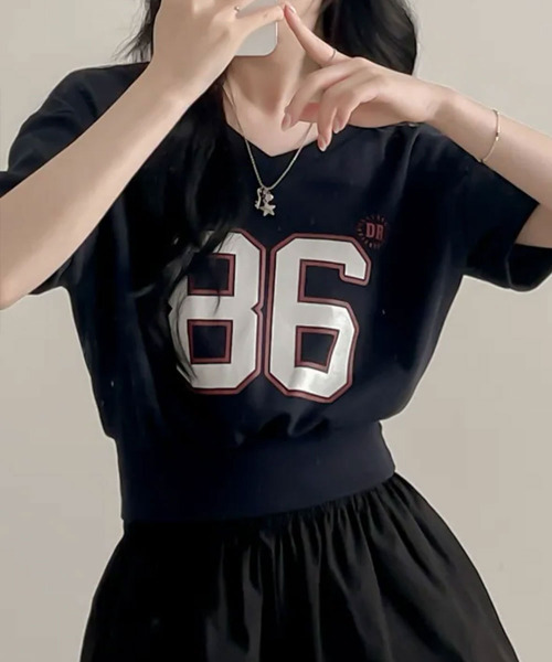 

Футболка укороченная с V-образным вырезом и короткими рукавами VIVID LADY, темно-синий