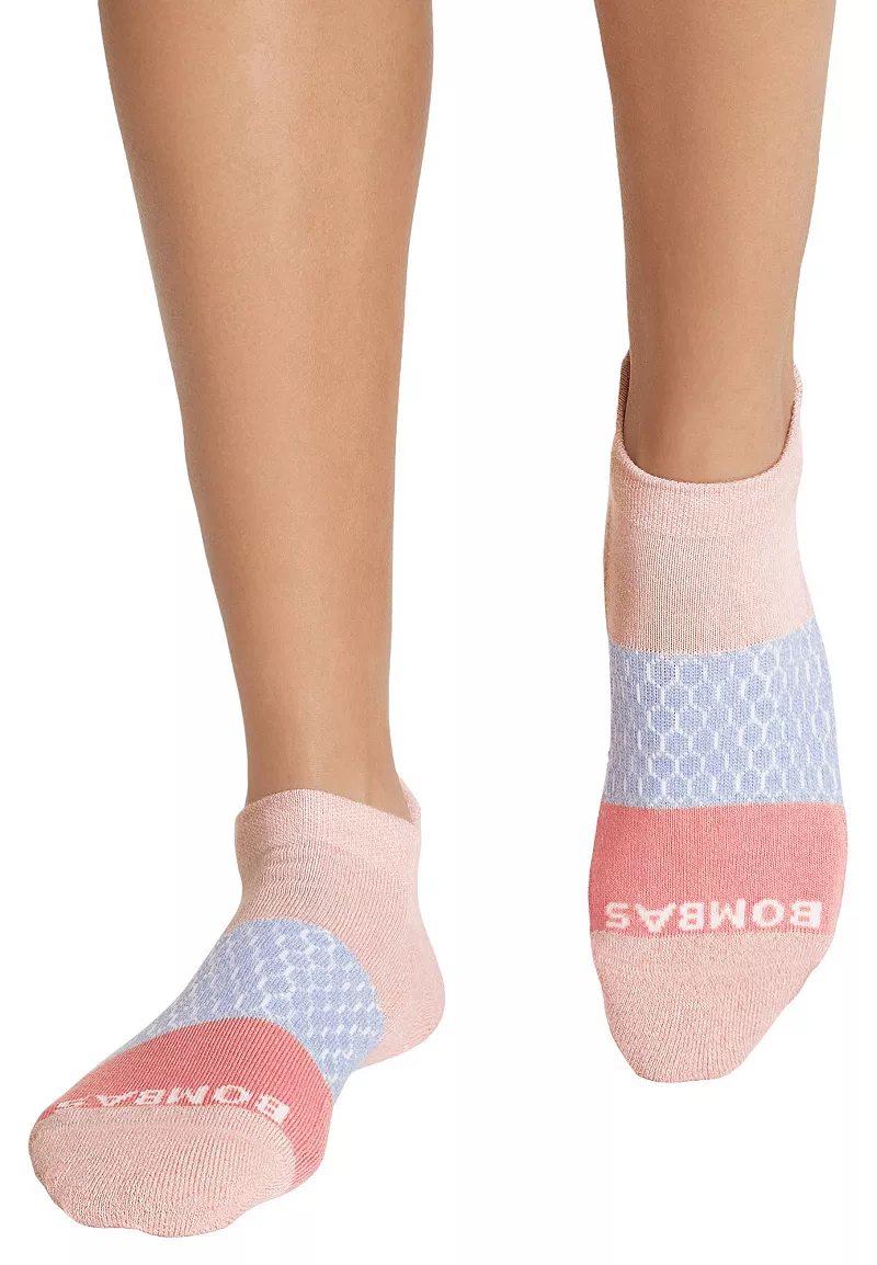 

Женские носки до щиколотки Bombas Tri-Block Marl, цвет Cherry Blossom