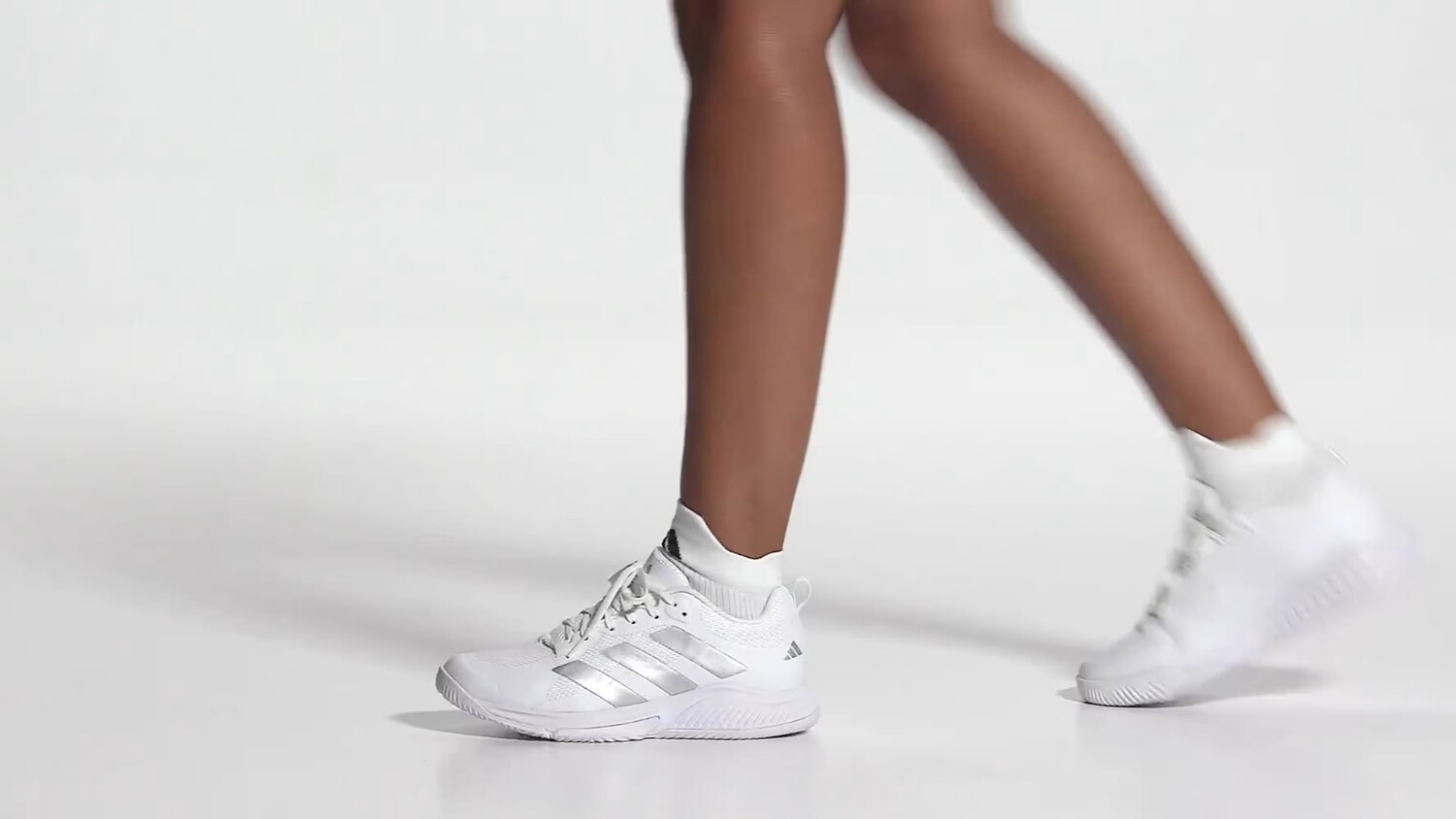 Кроссовки Court Team Bounce 2.0 Adidas, цвет Cloud White/Silver Metallic/Grey One — фото 2