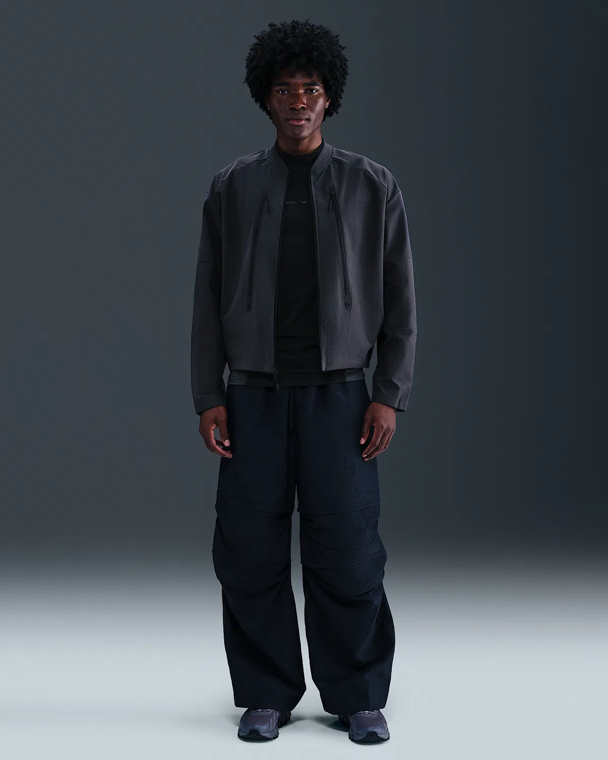 Мужская куртка-бомбер Nike Tech Dri-FIT Shori, Anthracite/Black — фото 4