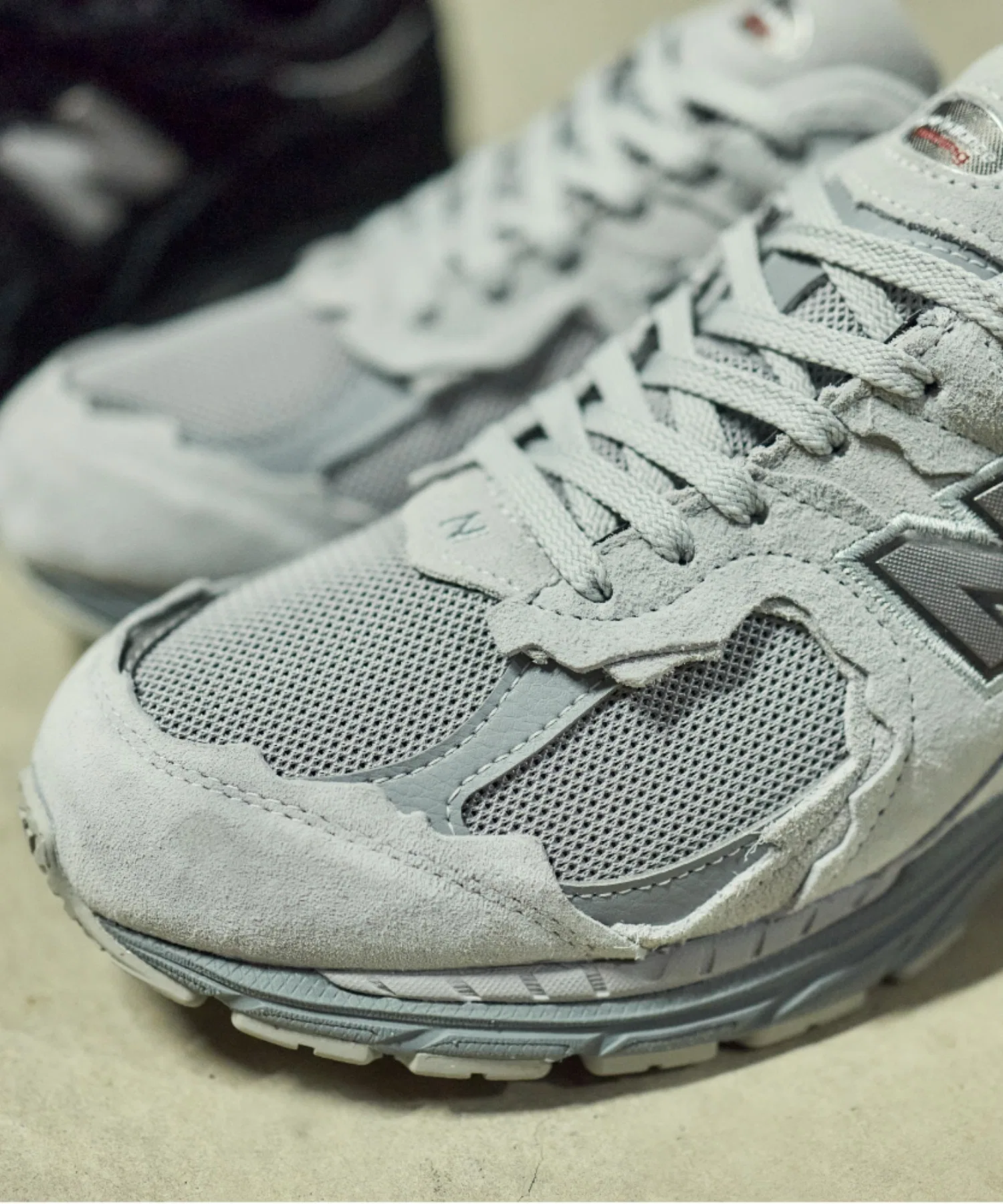 Мужские и женские кроссовки New Balance 2002RD GORE-TEX — фото 3