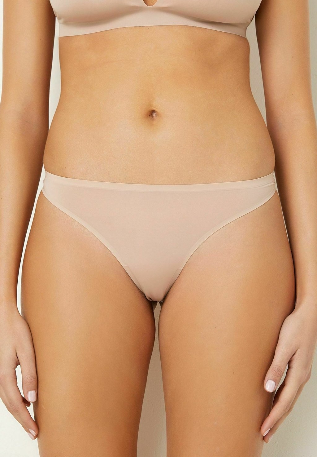 

Стринги INVISIBLE Yamamay, цвет Bronze Plain