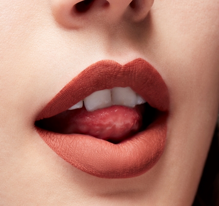 Стойкая матовая жидкая помада MAC Cosmetics Locked Kiss Ink 24HR Lipcolour, Meticulous 4 ml — фото 3