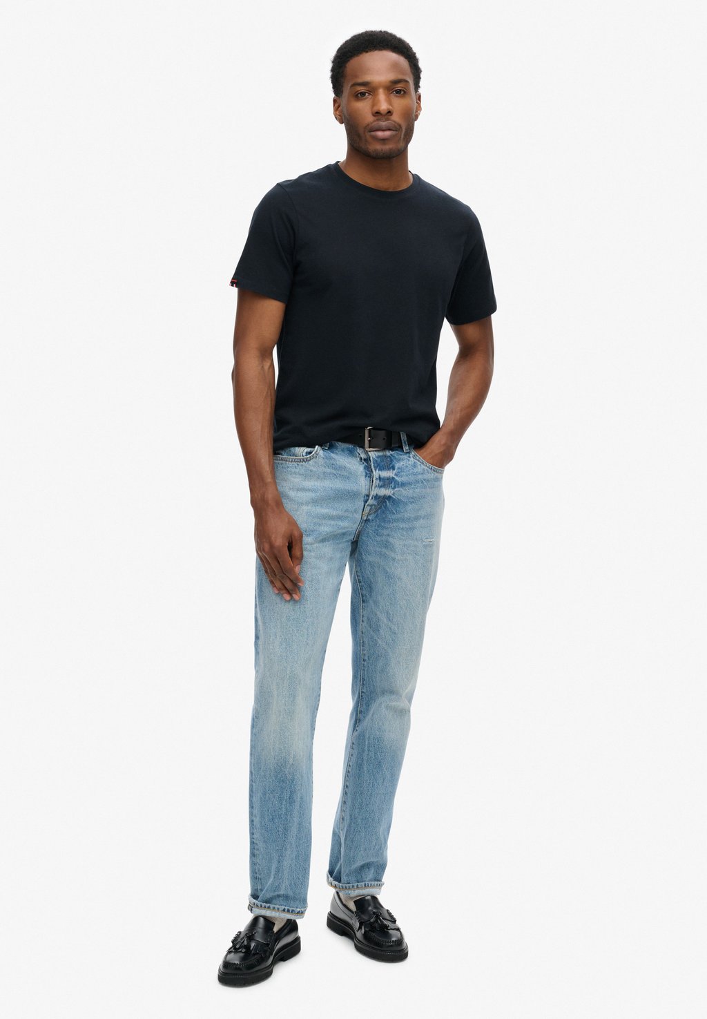 

Базовая футболка ESSENTIAL Superdry, черный