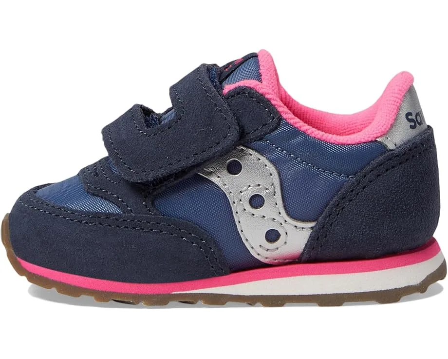 Кроссовки Saucony Kids Originals Jazz Hook & Loop Sneaker (Toddler/Little Kid), Navy/Silver/Pink — фото 4