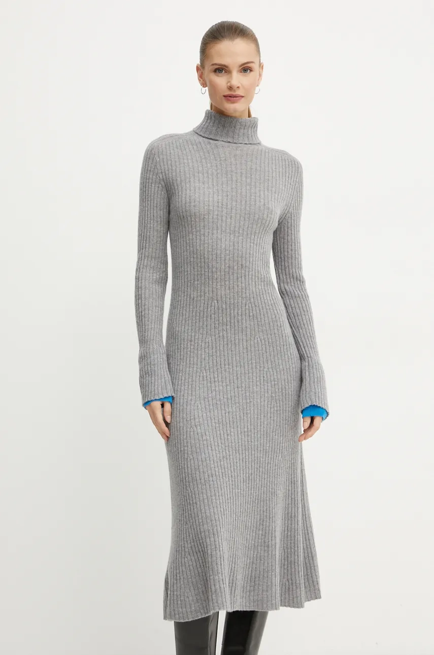 

Шерстяное платье Pinko, серый