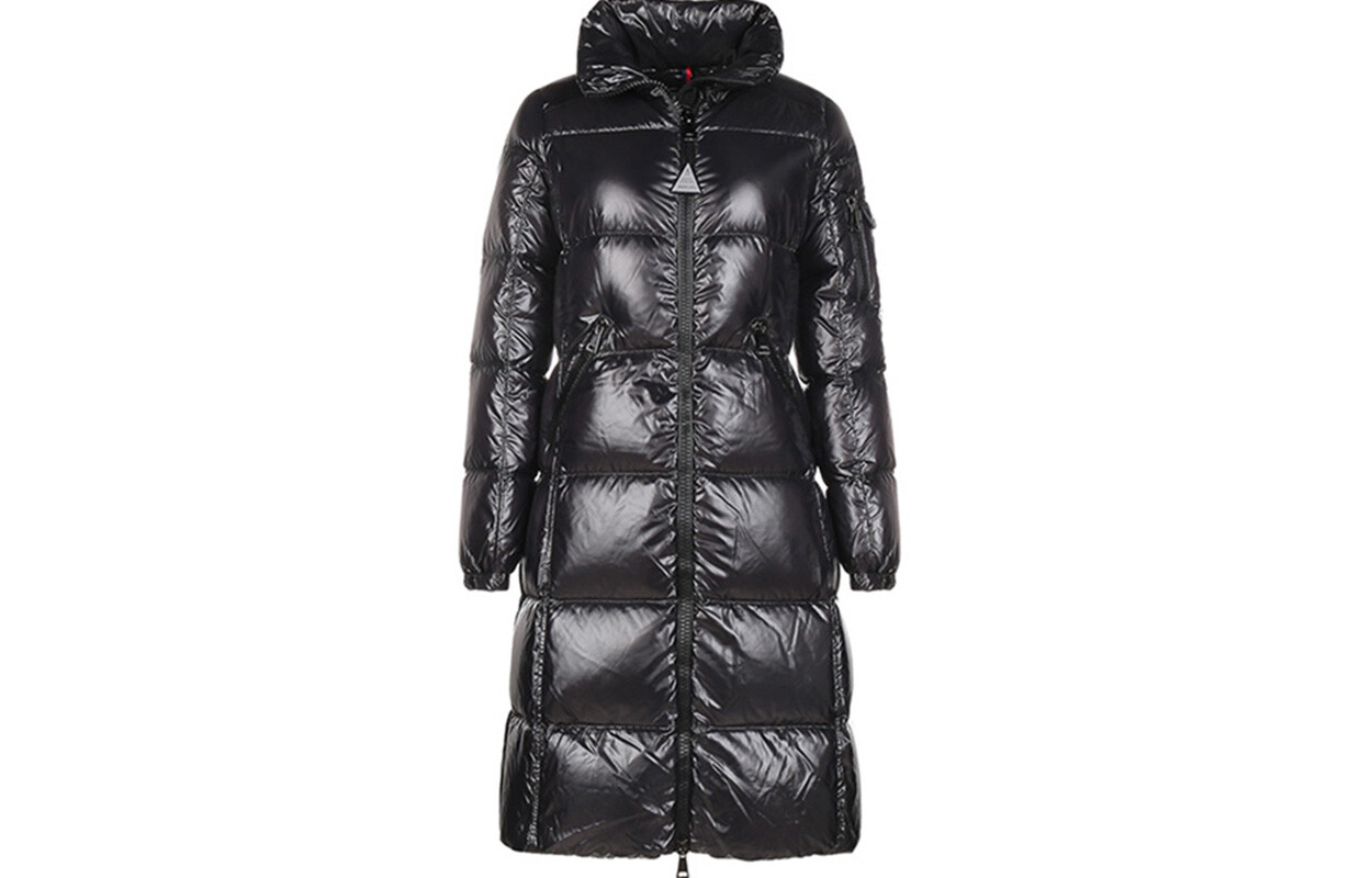 

Пуховик женский черный Moncler
