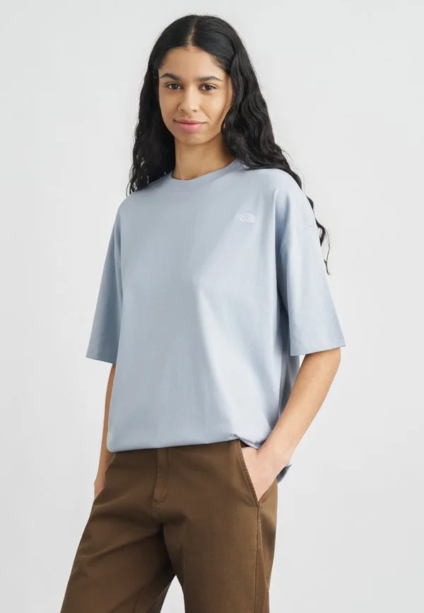 

Простая базовая футболка-купе. The North Face, Frost Grey, Серый, Простая базовая футболка-купе. The North Face, Frost Grey