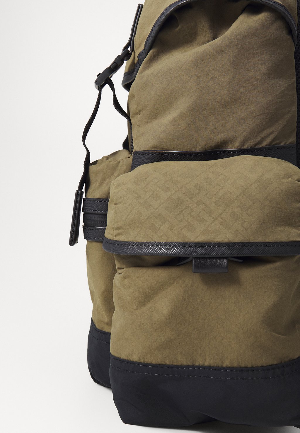 

Рюкзак HYDRO BACKPACK UNISEX Tommy Hilfiger, оливковый
