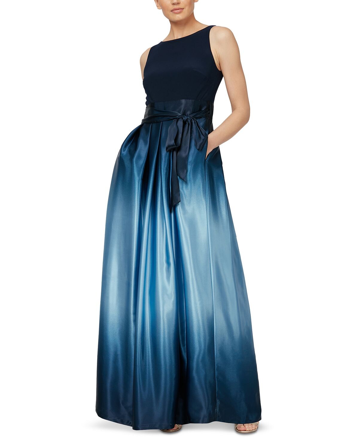 

Миниатюрное платье с юбкой и эффектом омбре SL Fashions