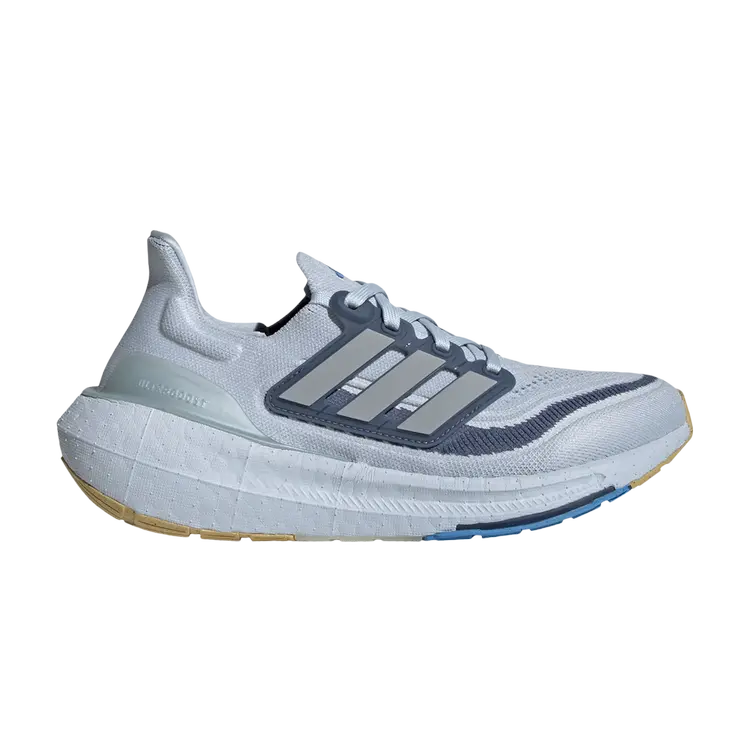 

Кроссовки Wmns UltraBoost Light, цвет Halo Blue
