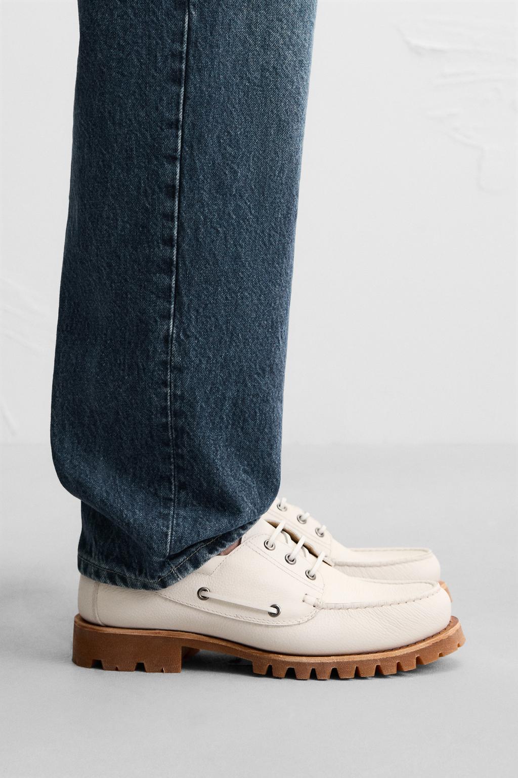 

Кожаные палубные туфли ZARA, белый