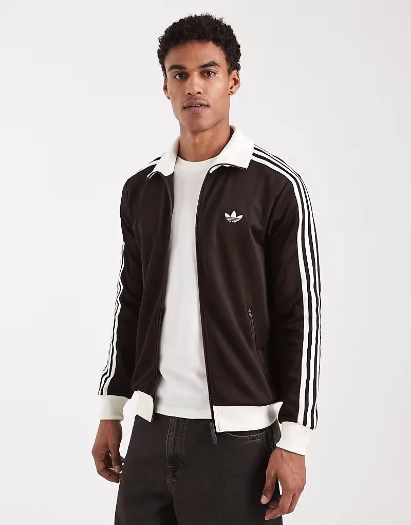 Спортивная куртка Adidas Originals Classic коричневого и кремового цвета