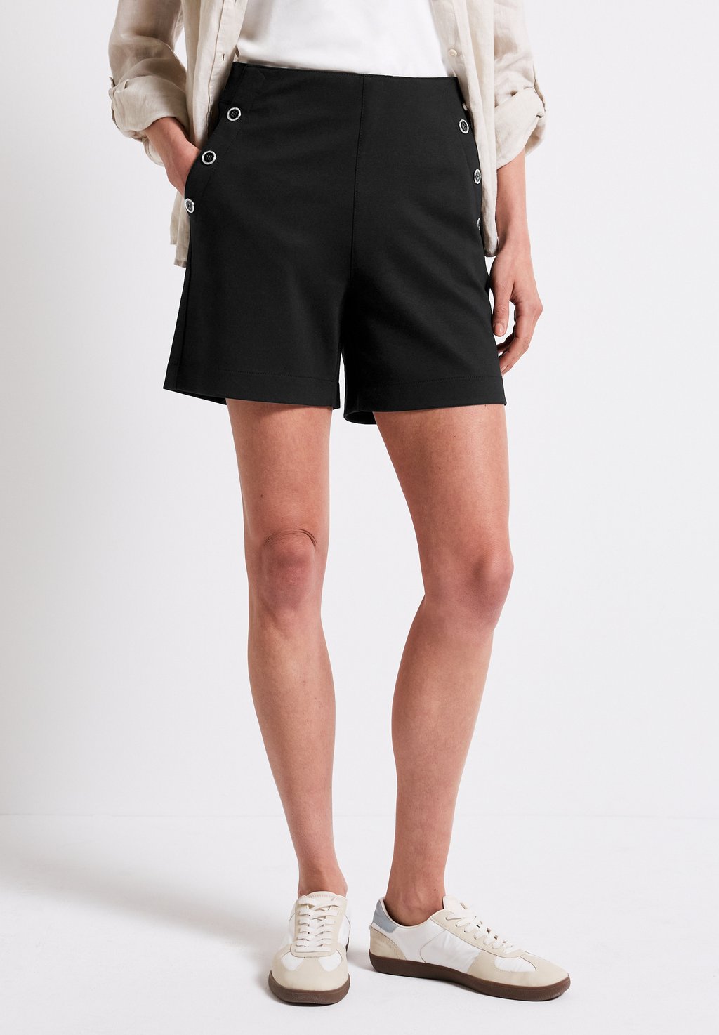

Шорты BERMUDA MIT KNOPFDETAIL Street One, черный