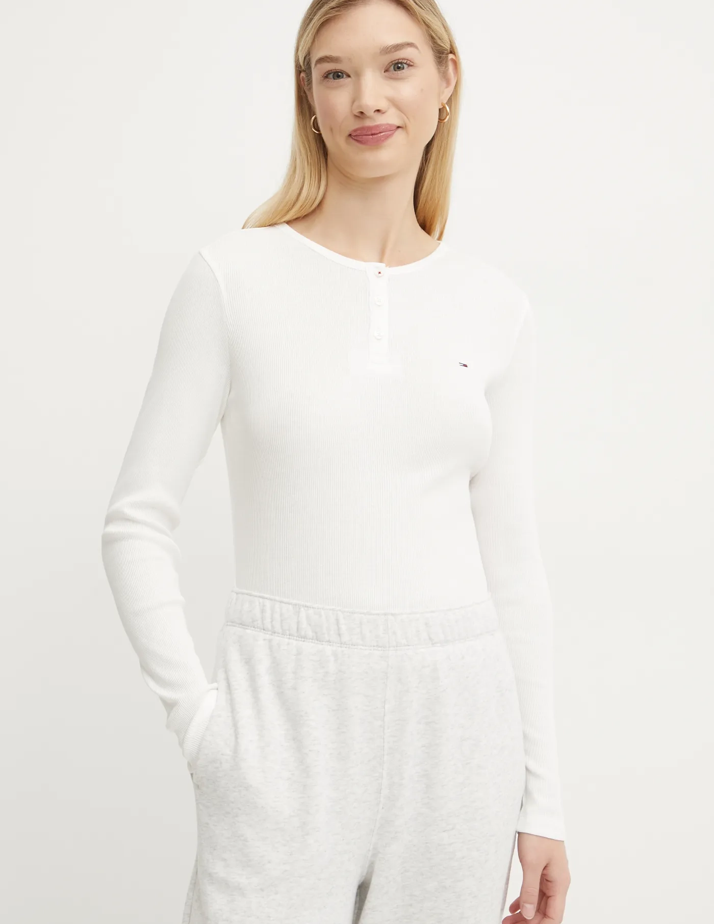 

Хлопковый топ с длинными рукавами Tommy Jeans, белый