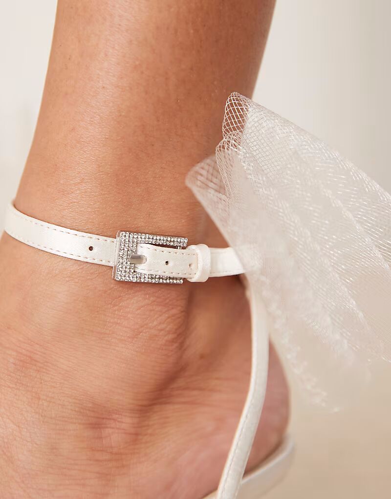 Босоножки Be Mine Bridal Dipika на каблуке-рюмочке с бантом из тюля цвета слоновой кости — фото 4