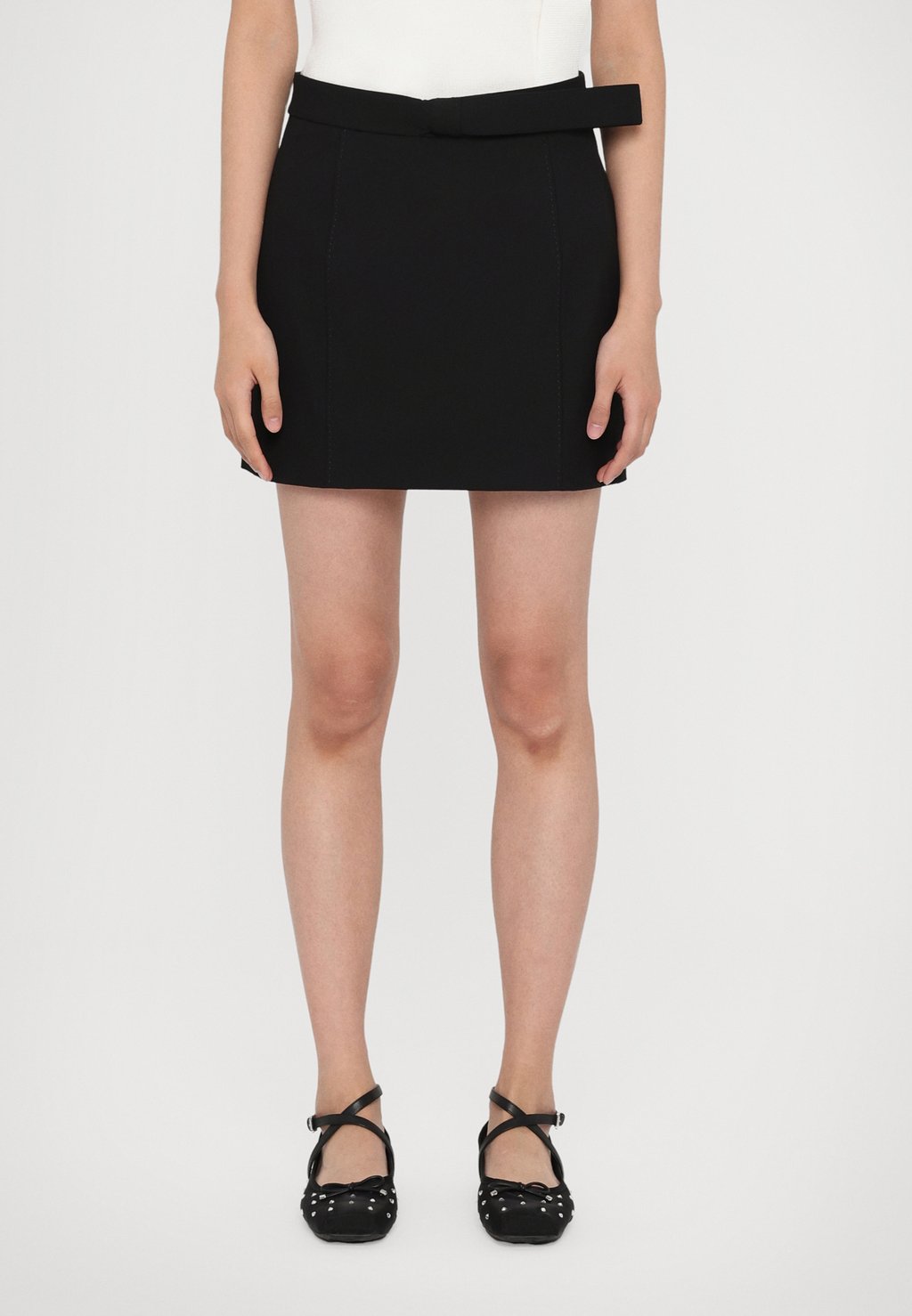 

Мини-юбка ESSIE SKIRT Cult Gaia, черный