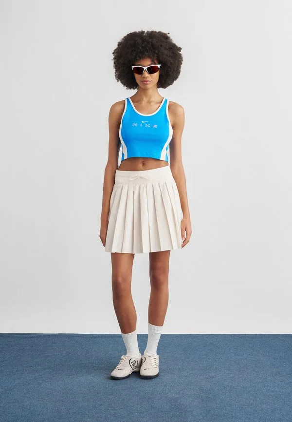Уличная майка-топ Nike Sportswear, Photo Blue/Chalk — фото 2