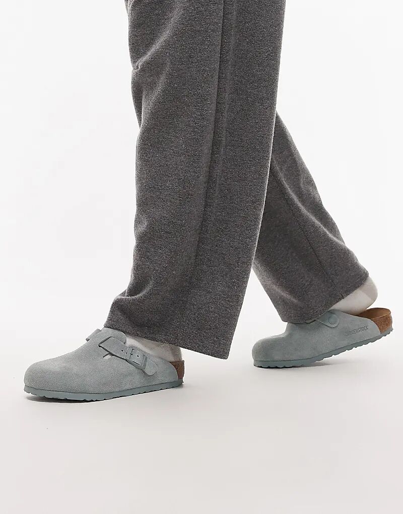 Замшевые сабо Birkenstock Boston цвета чистого шалфея