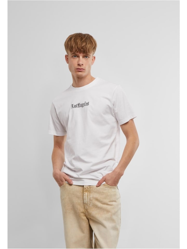 

Футболка белого цвета Mister Tee