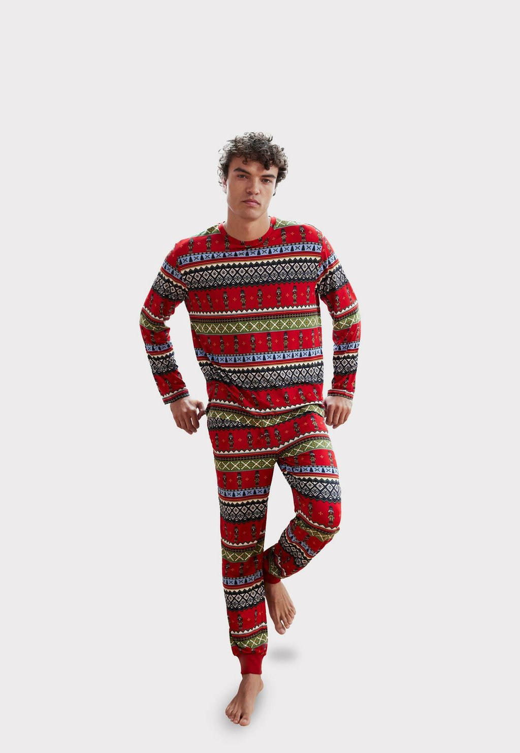 

Пижамный комплект FAIR ISLE NUTCRACKER SET Chelsea Peers, красный