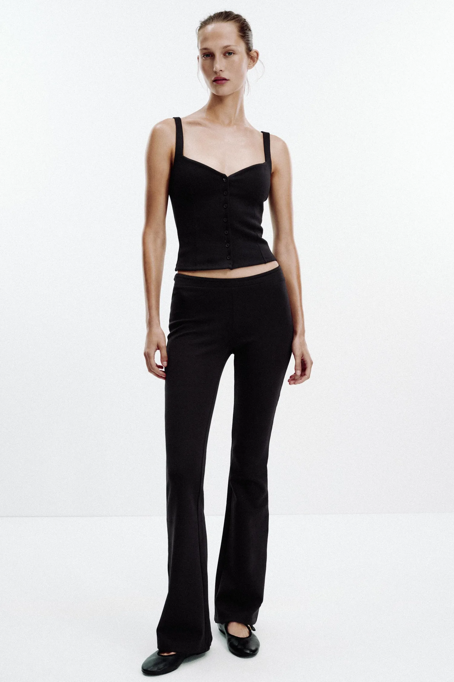 Расклешенные брюки с блочным плетением Zara, черный