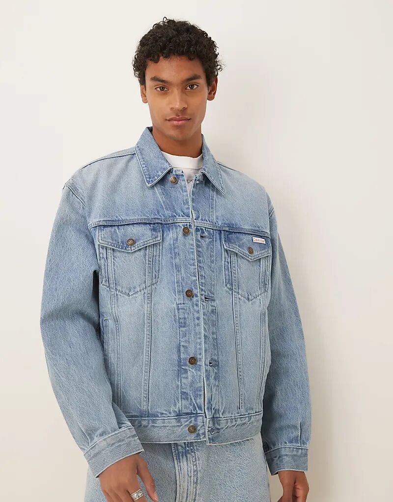

Куртка-тракер Calvin Klein Jeans 90-х годов, модель 94, светло-голубого цвета, Синий, Куртка-тракер Calvin Klein Jeans 90-х годов, модель 94, светло-голубого цвета