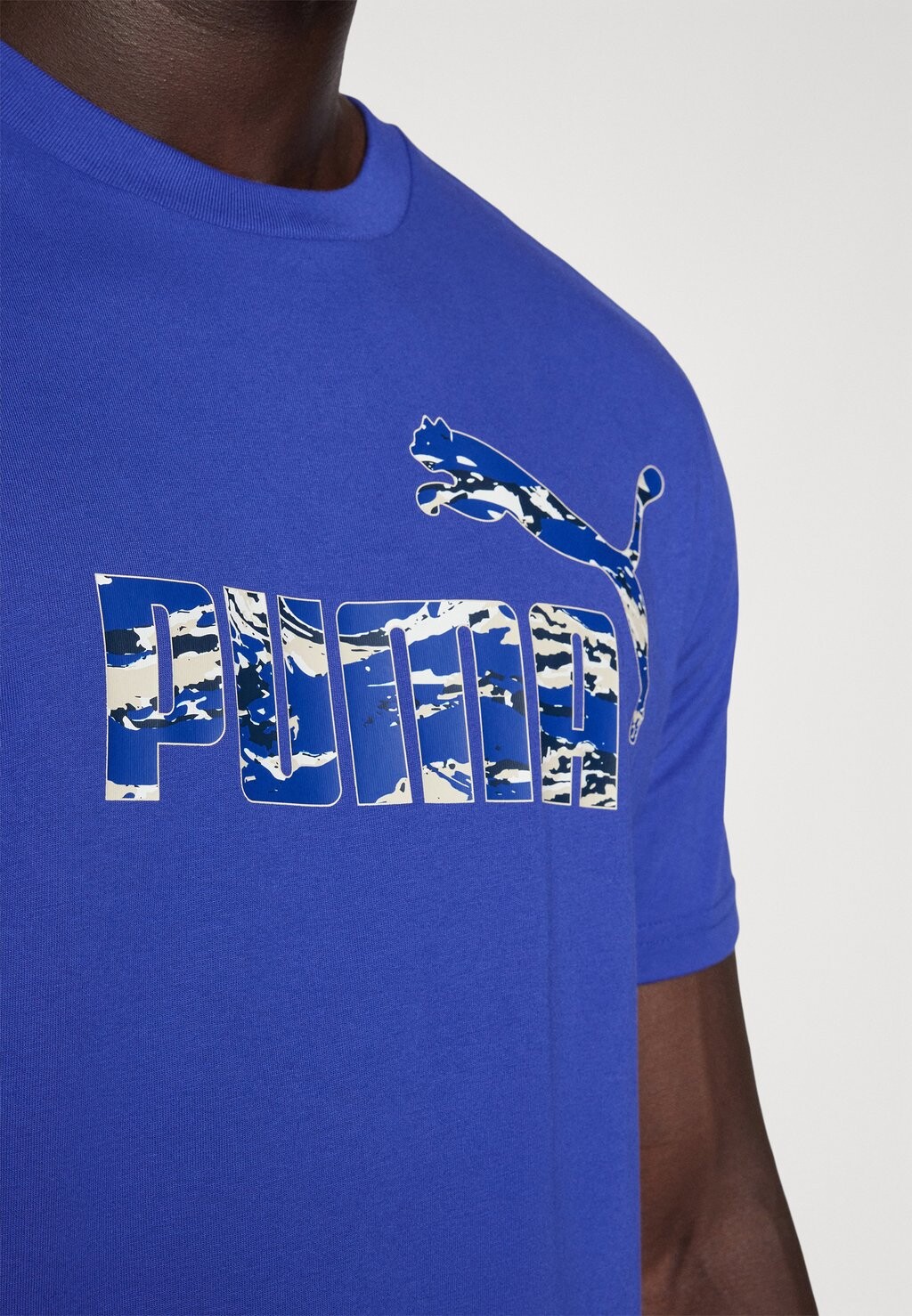 

Принт на футболке GRAPHIC TEE Puma, синий