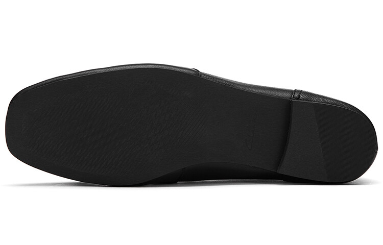 Женская повседневная обувь Женская низкая черная Clarks — фото 4