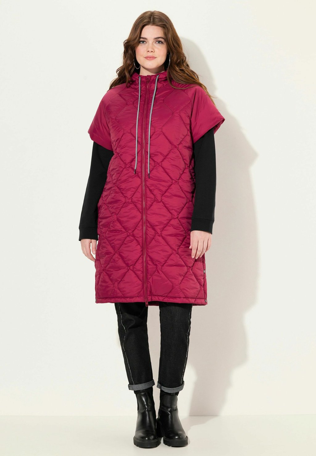 

Зимнее пальто Ulla Popken, красный